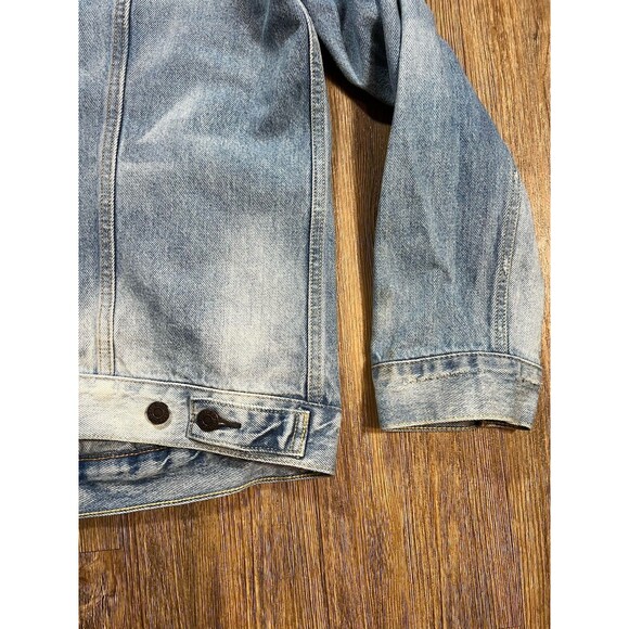 Levis Jacket Mens 2XL Blue Denim Relaxed Light Wash Trucker Jean Button Front - Picture 7 of 10